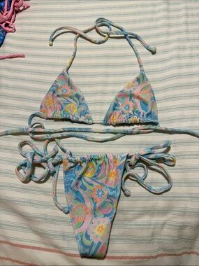 Frankie’s bikinis